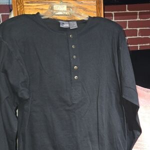 Black Long-Sleeve Shirt - Liz Wear -